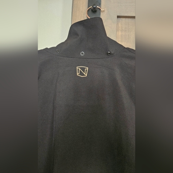 NOBLE Equestrian Pinnacle Jacket in black. Size Large - Picture 9 of 16
